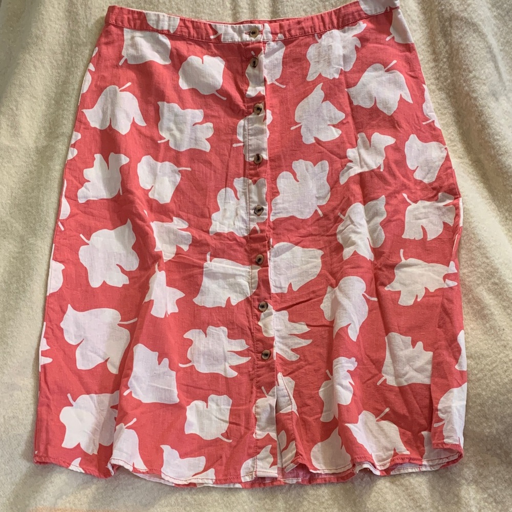 Joe Fresh Coral A-Line Button-Front Skirt with White Floral Print